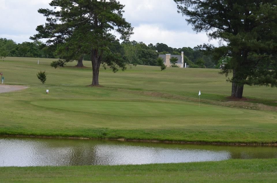 Roanoke Country Club