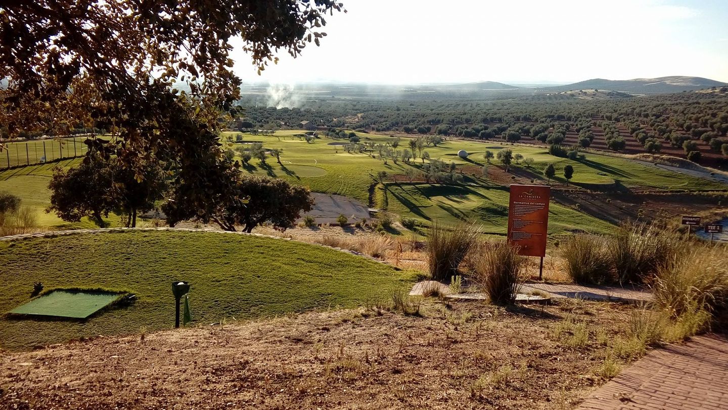 Pitch & Putt Course