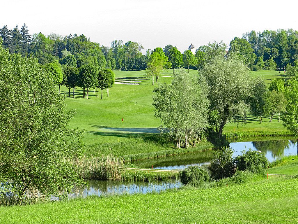 18-hole Course