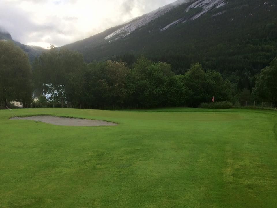 Sandane Golf Club