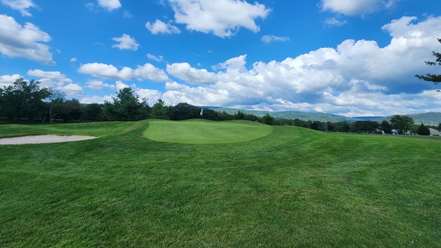 Maple Run Golf Course