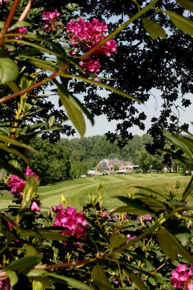 Par-3 Course