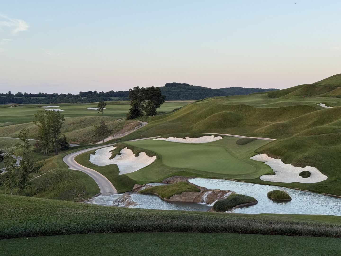 Cliffhangers Golf Course