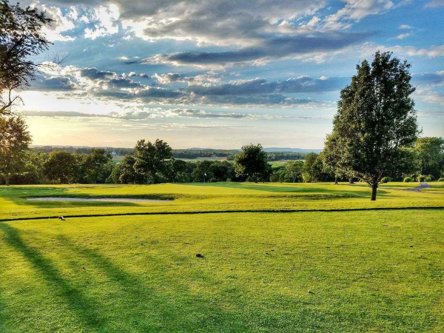 Hillsborough Country Club