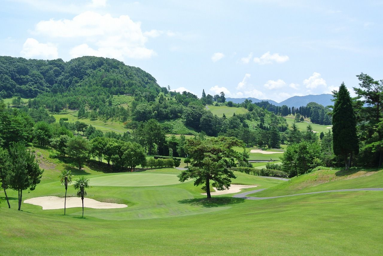 East/West Course