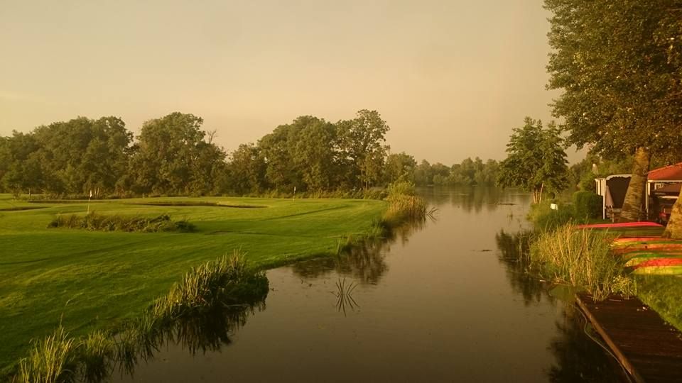 Pitch & Putt Kameryck