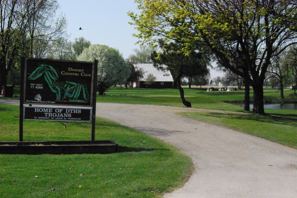 Dwight Country Club