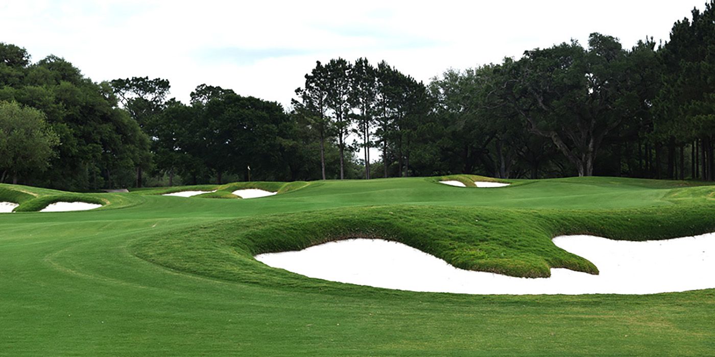 Houston Oaks Country Club & Family Sports Retreat