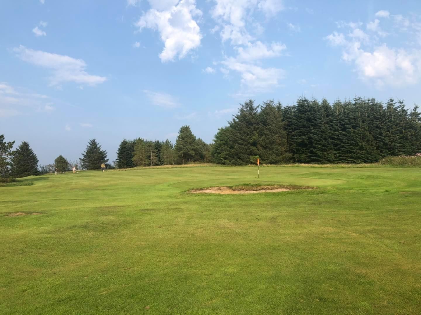 Bishop Park Pitch & Putt & Driving Range