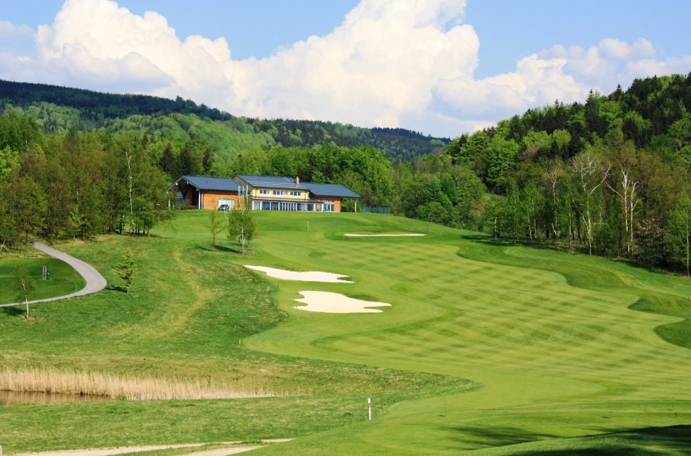 Ypsilon Liberec Golf Resort