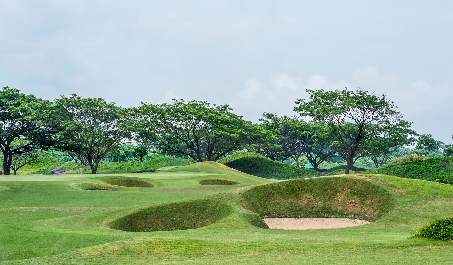 Pun Hlaing Links Golf Club