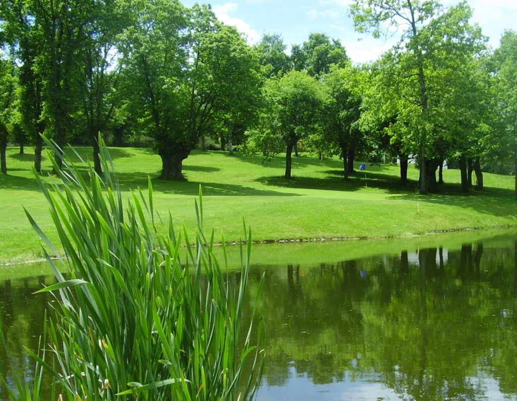 El Pilar Sarria Golf Club