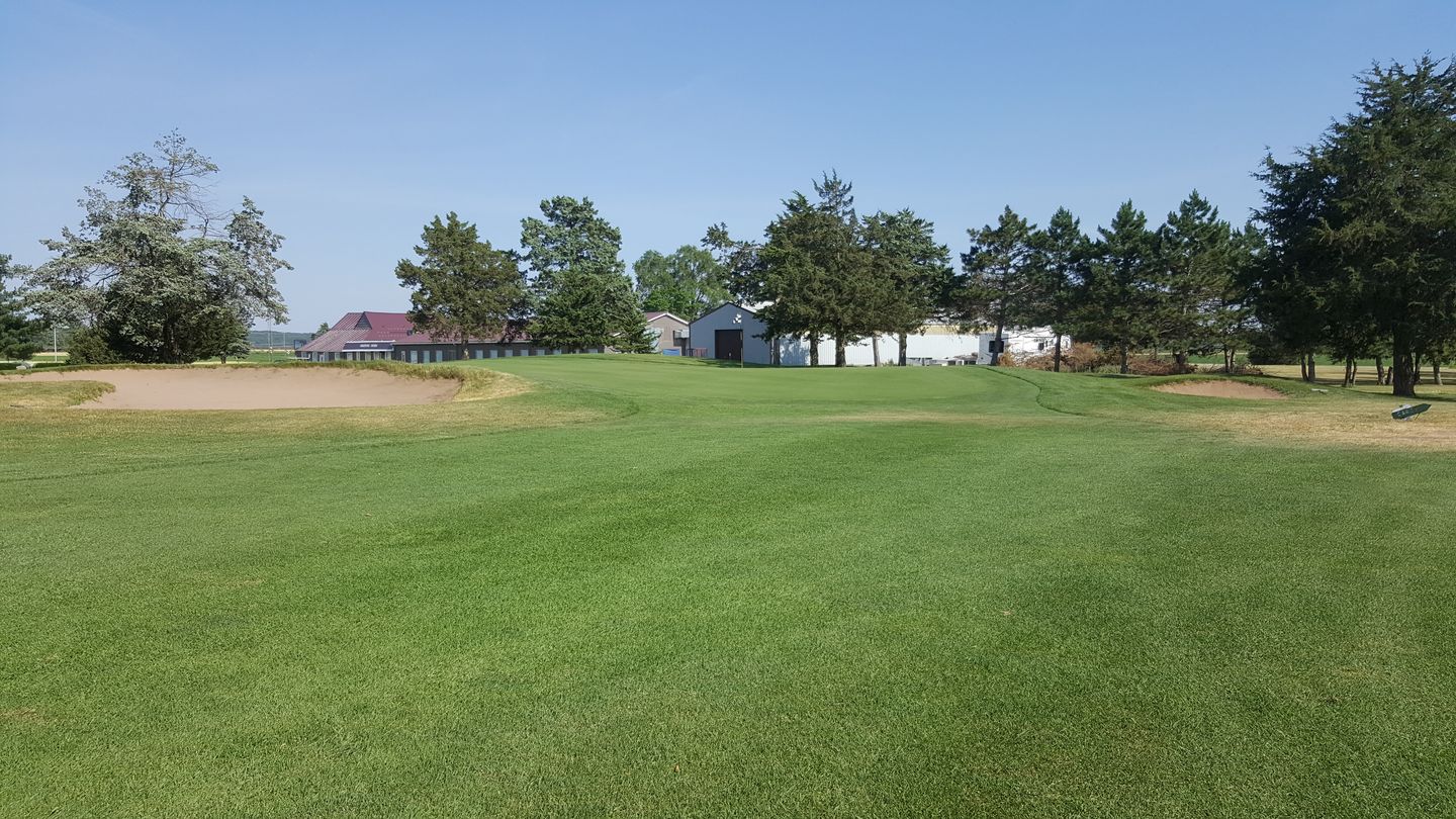 Sandburr Run Golf Course