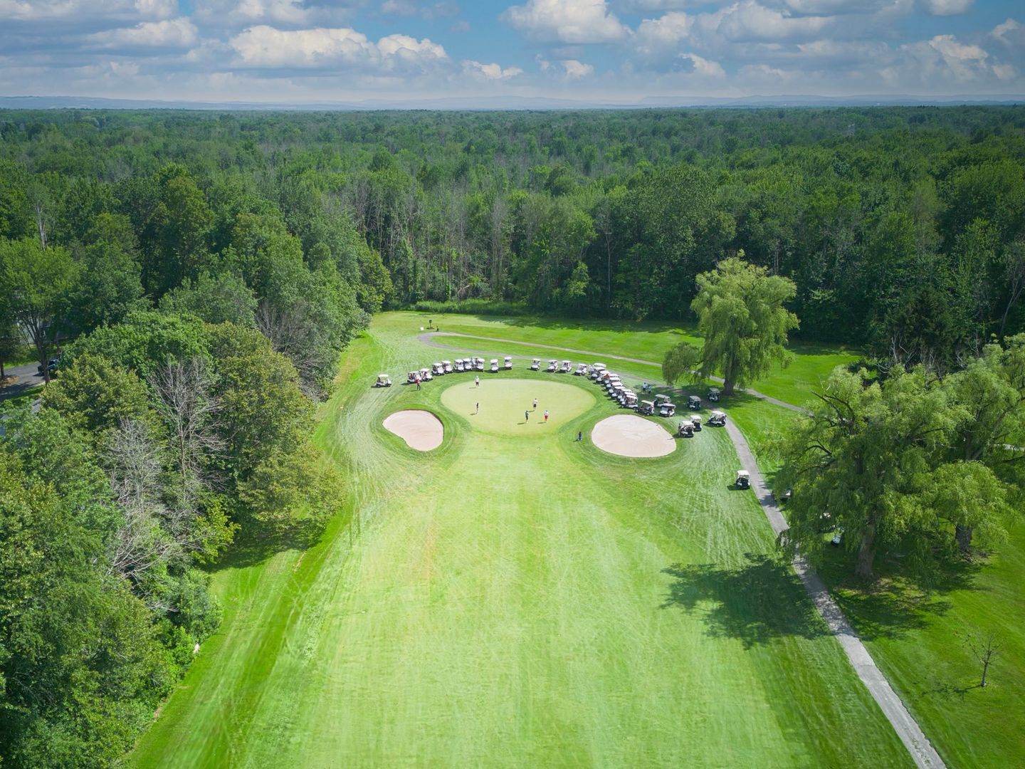 LakeShore Yacht & Country Club