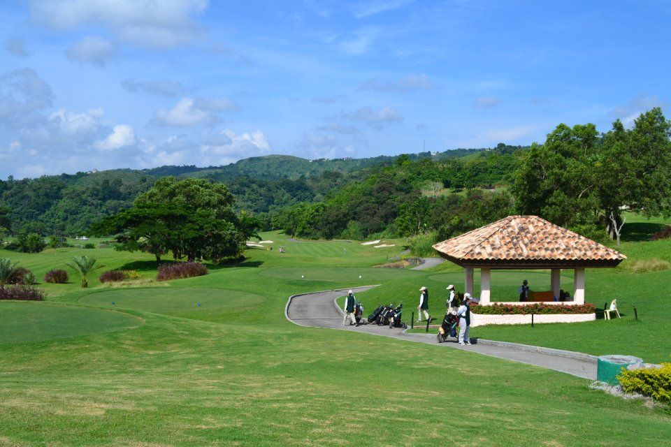 Splendido Taal Golf & Country Club