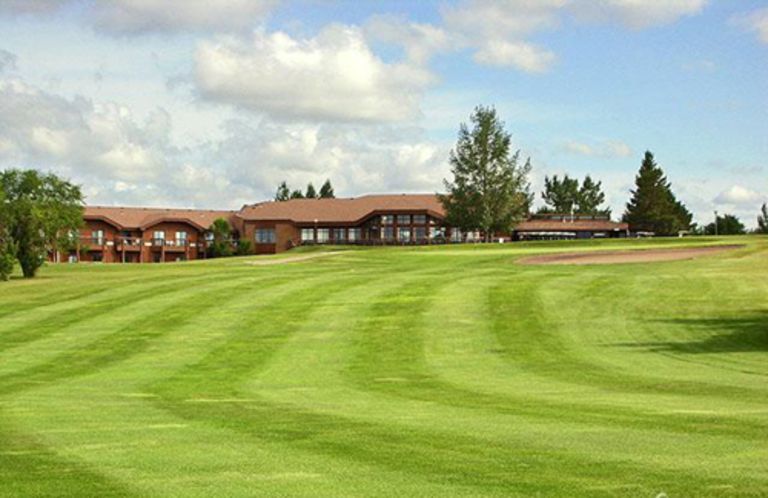 Last Oak Golf and Country Club