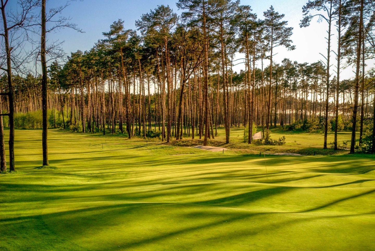 White Eurovalley Golf Park