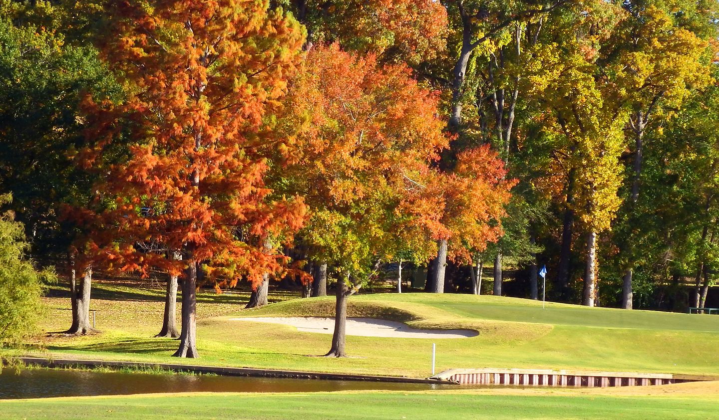 Emerald Bay Country Club