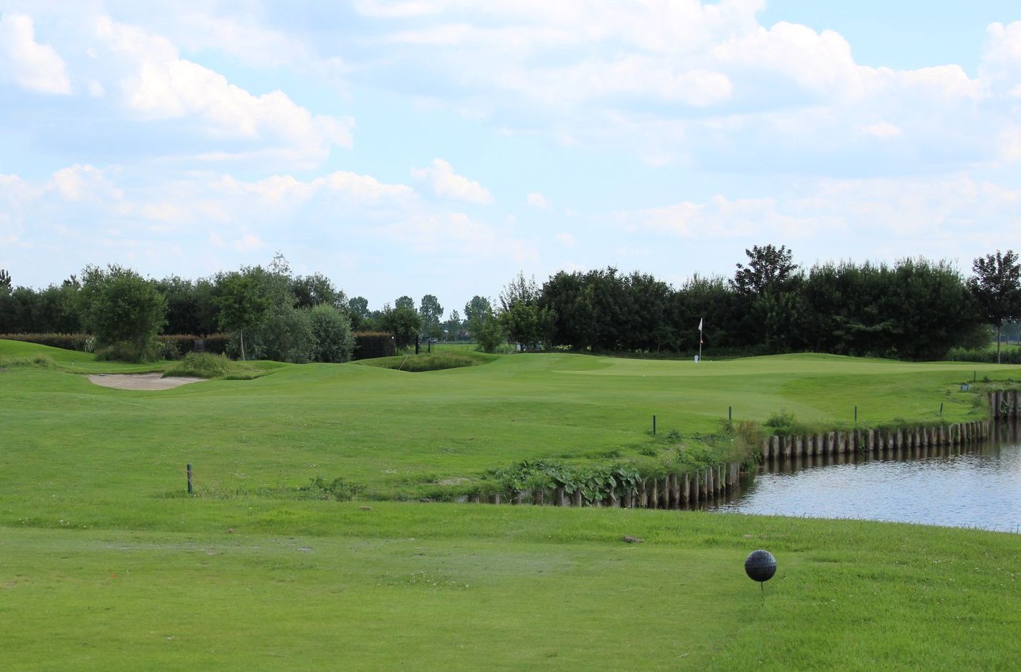 Par-3 Course