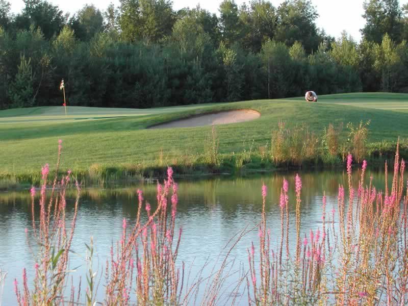 Emerald Links Golf and Country Club