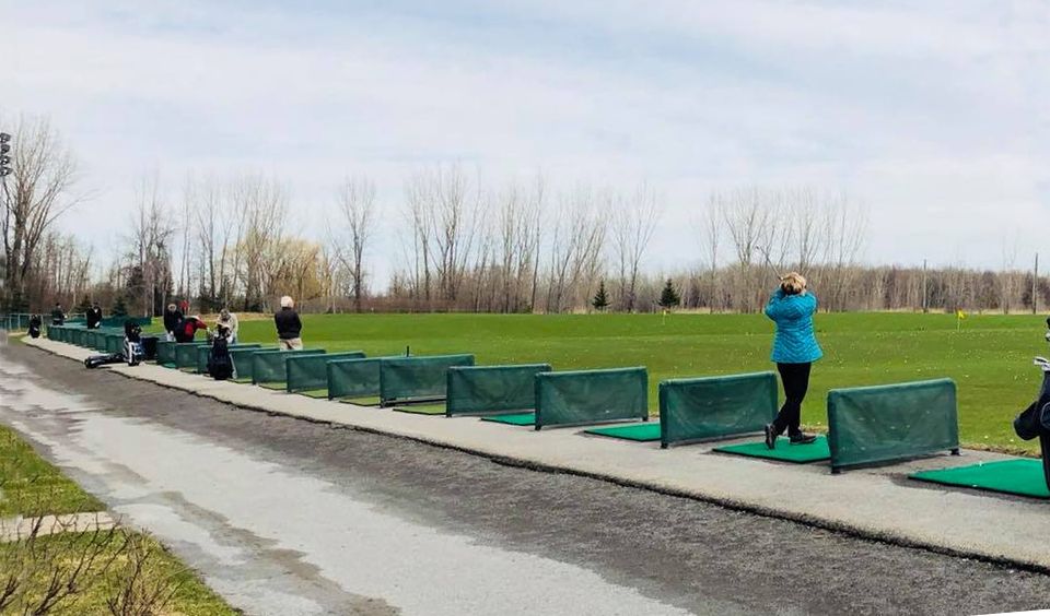 Val-des-Arbres Golf Center