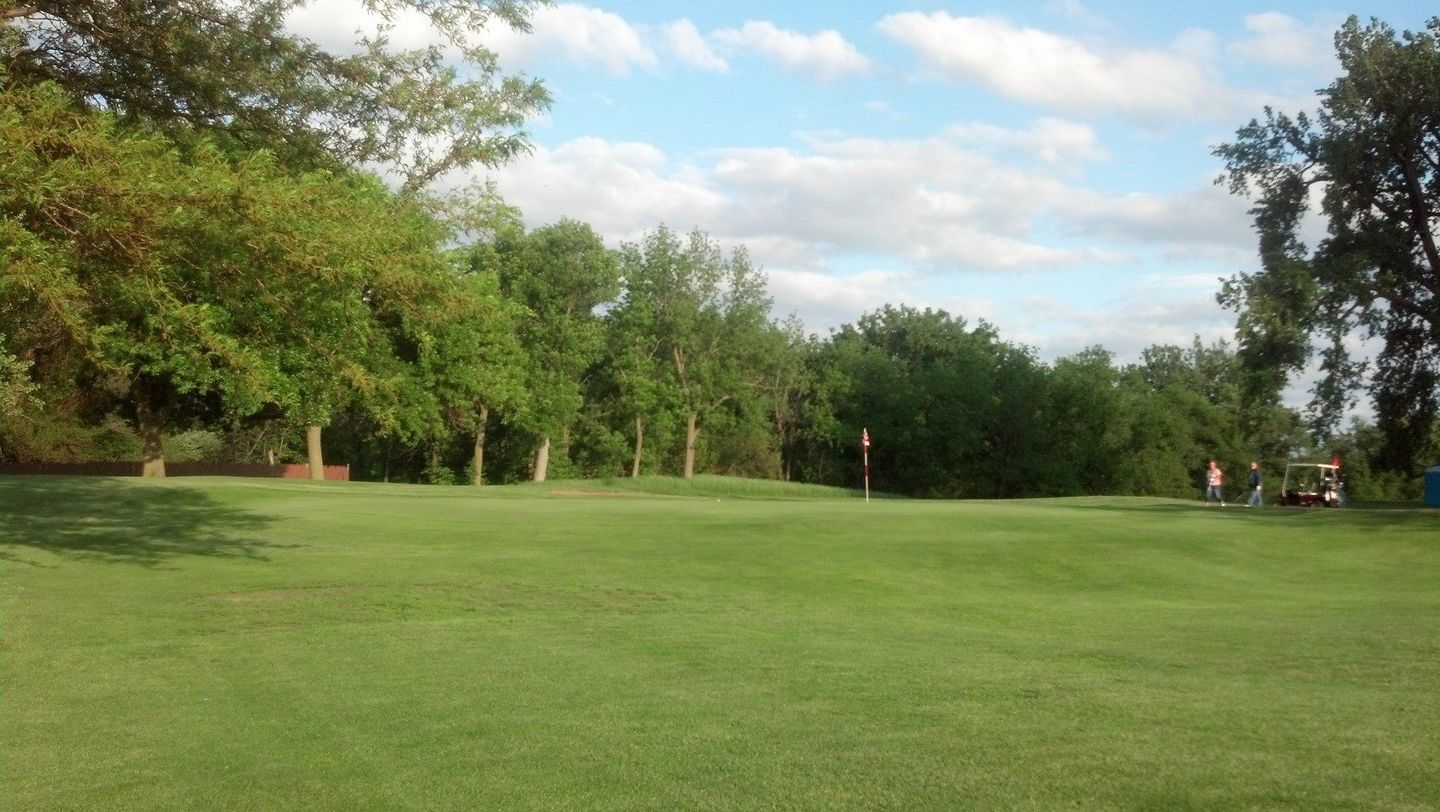 Coon Rapids Country Club