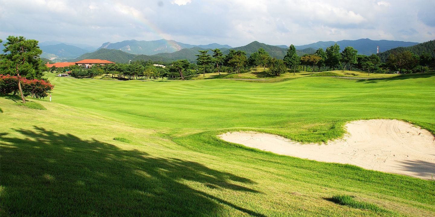 HwaSun Eliche Country Club