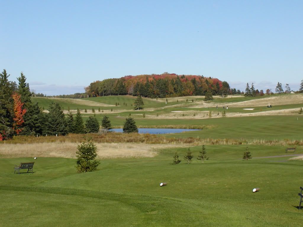 Fox Meadow Golf and Country Club