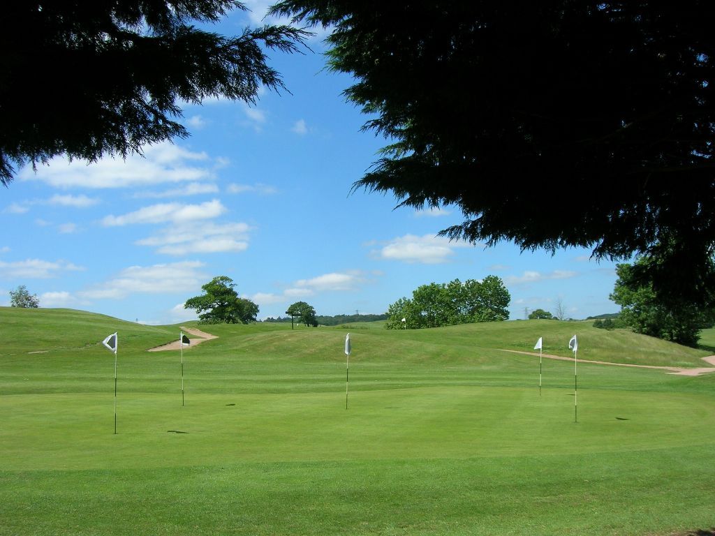 Par-3 Course