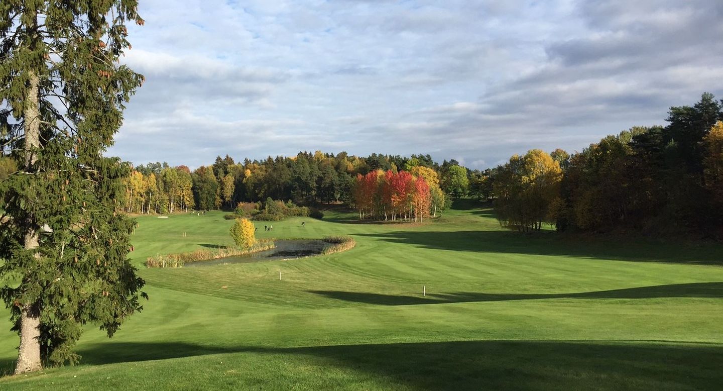 Oustoen Country Club