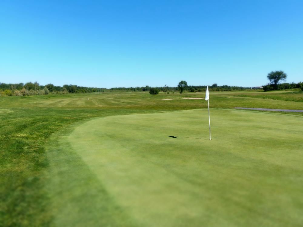 Cloverdale Links Golf Course