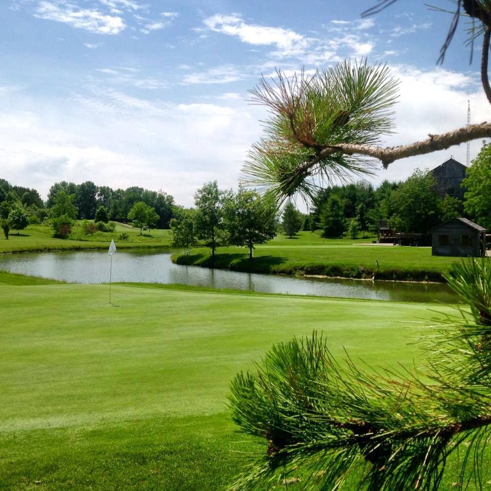 Knollwood Golf Club