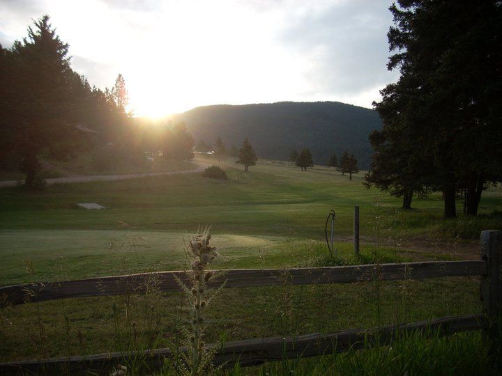 El Valle Escondido Golf Course