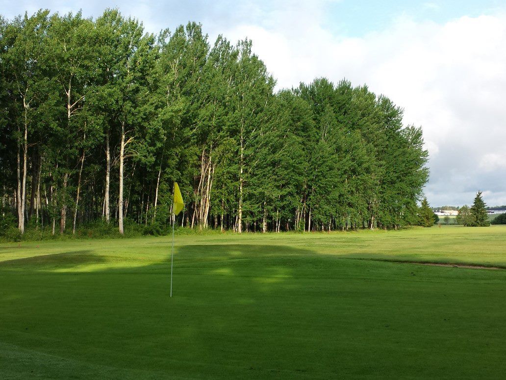 Halla Golf Club