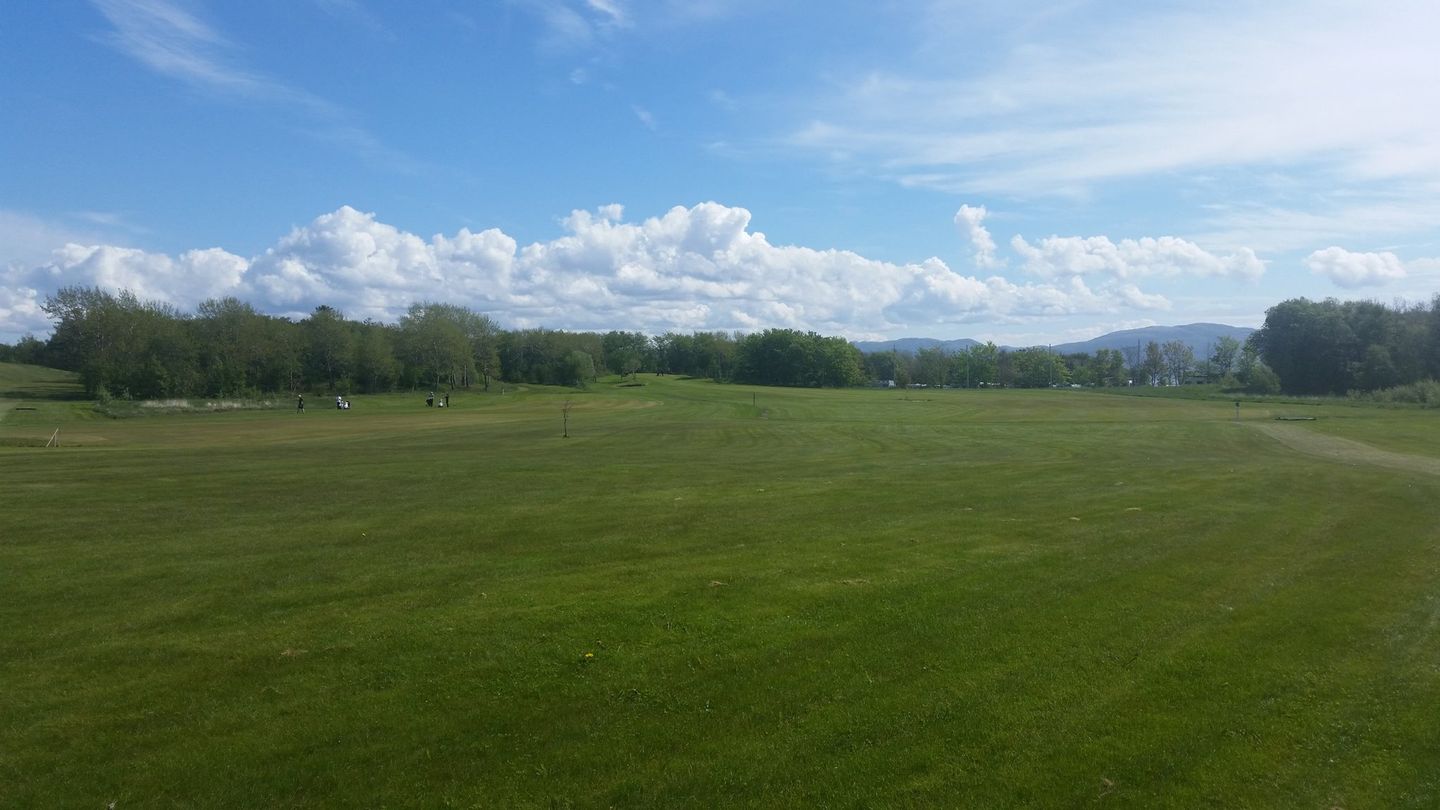 Austratt Golf Club