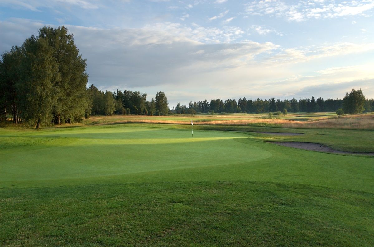 18-Holes Course