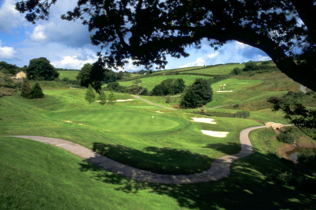 Dartmouth Golf & Country Club