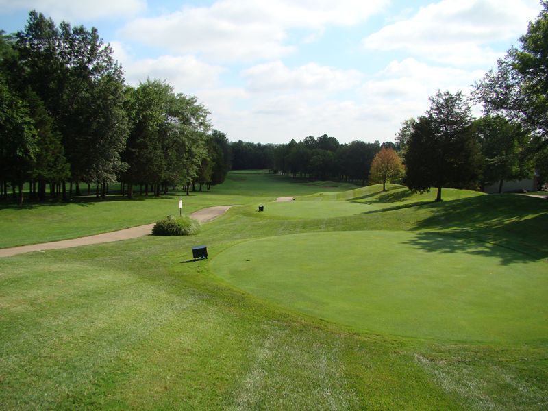 Country Club at the Legends