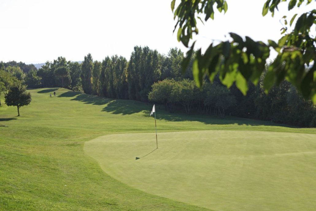 Riviera Golf Resort