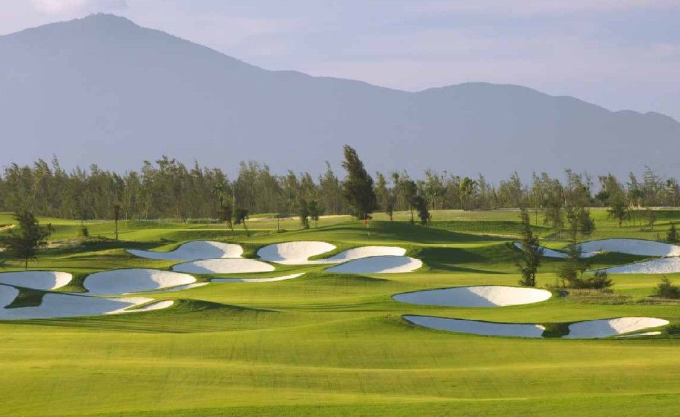 Montgomerie Links Golf Course