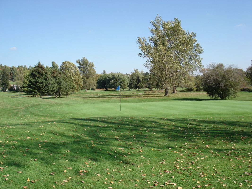 Pine Ridge Golf and Country Club