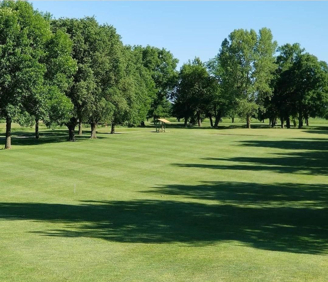 Lakeside National Golf Club