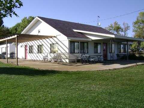 Bon Homme Country Club
