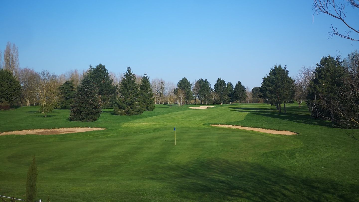 Le Mans Golf Club Sarge