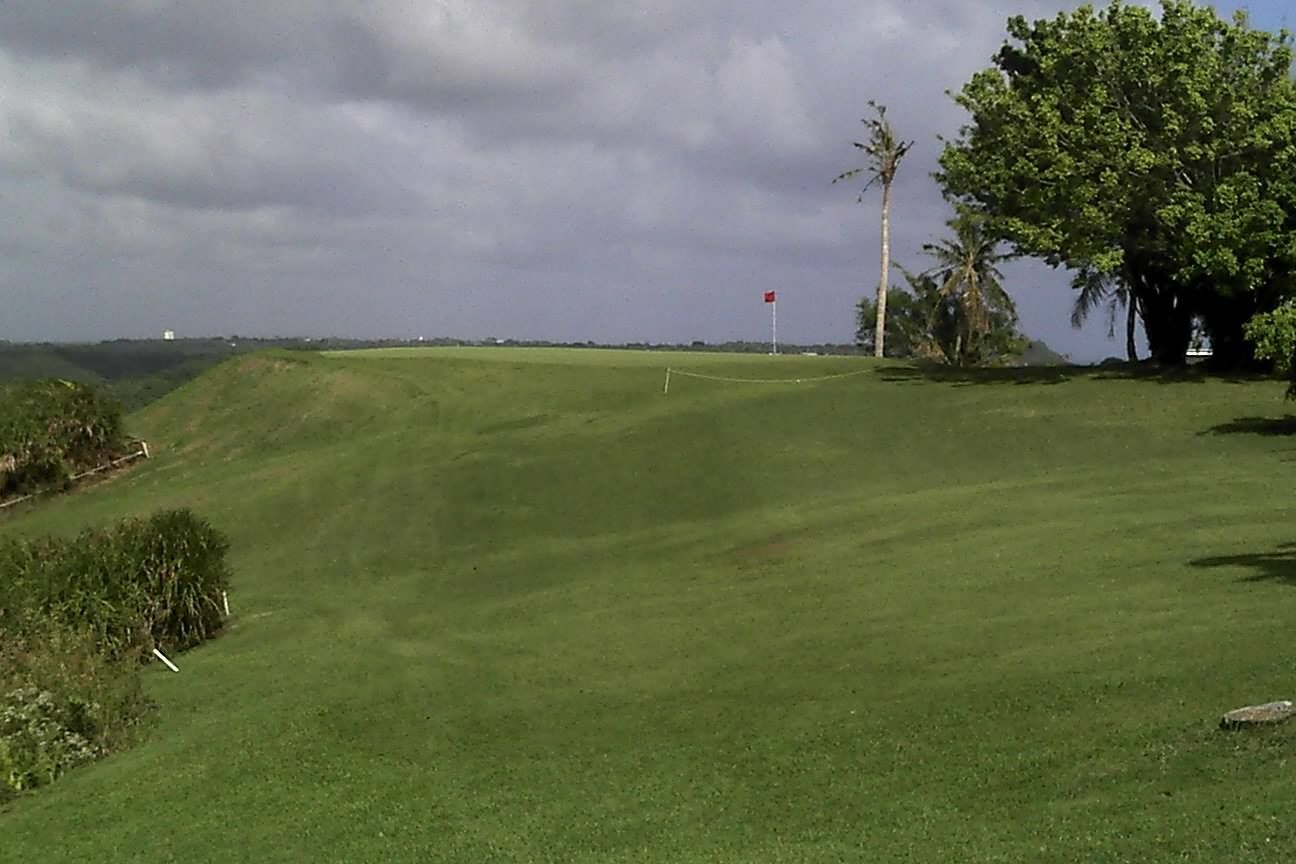 Windward Hills Country Club