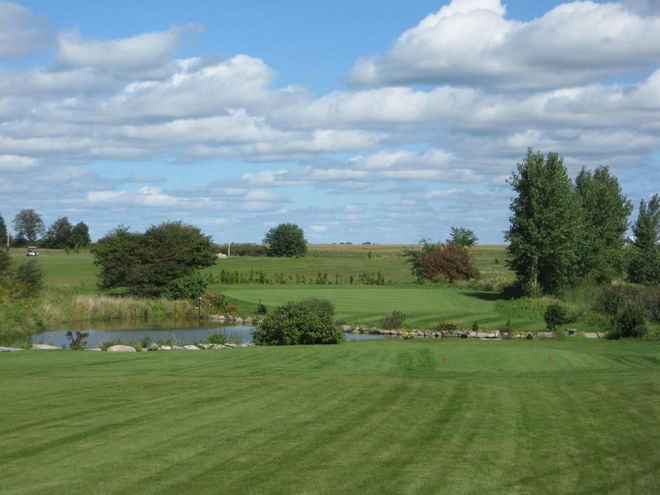 Wolfe Island Riverfront Golf Course