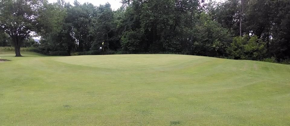 River Chase Golf Course