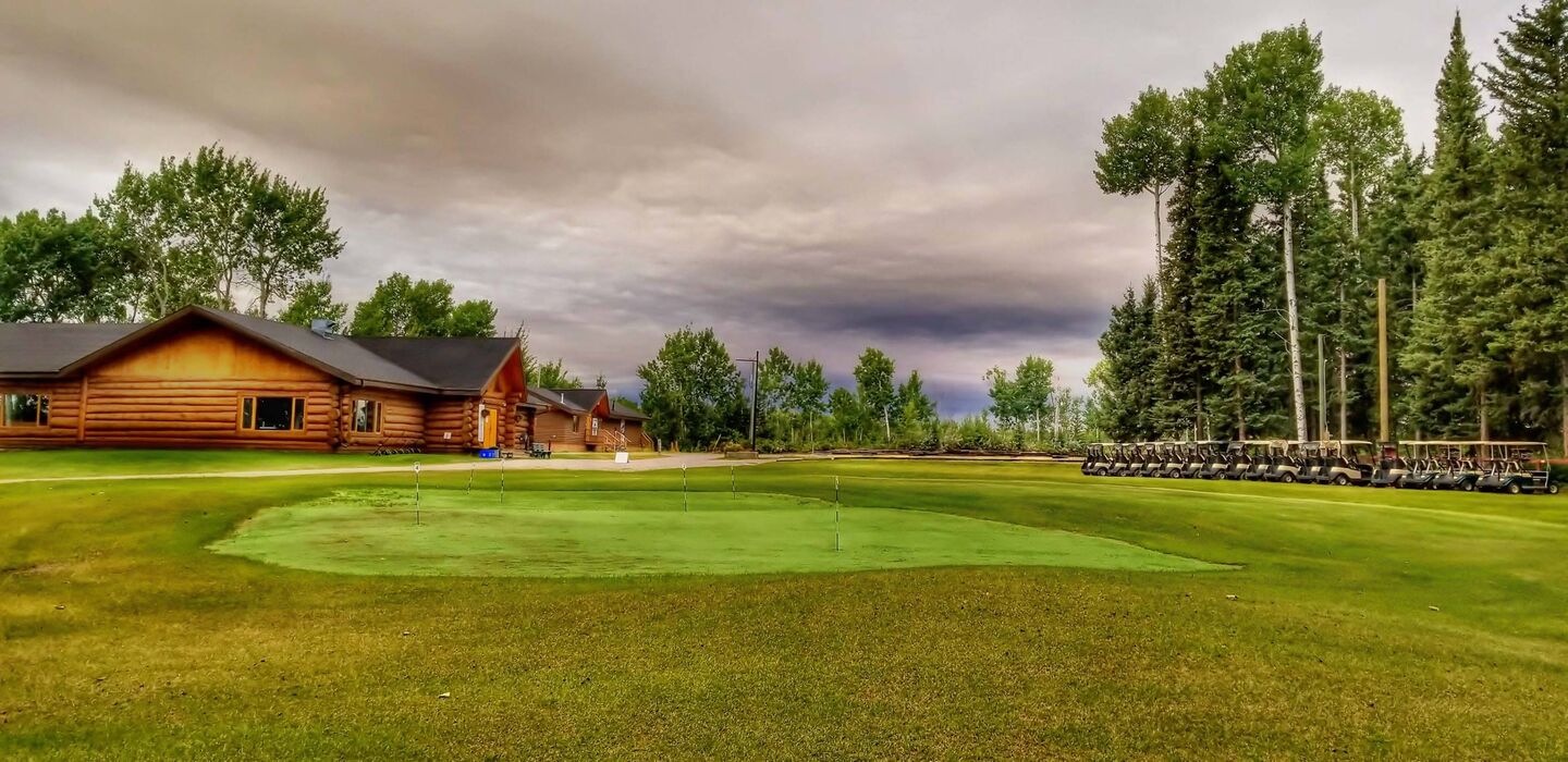 Hay River Golf Course