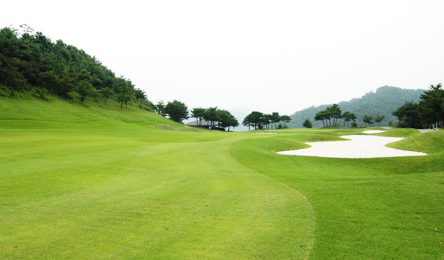 Elysian Country Club Gangchon