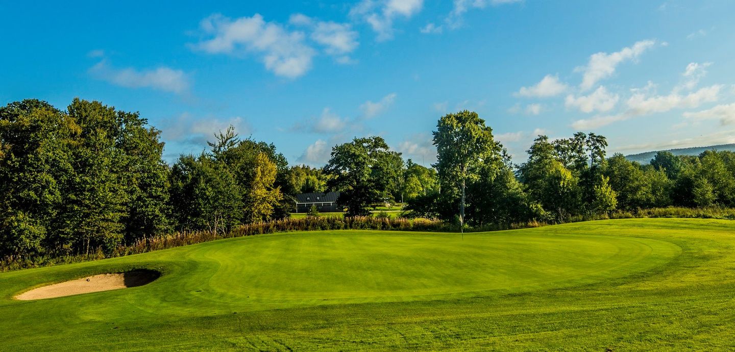 Holms Golf Club